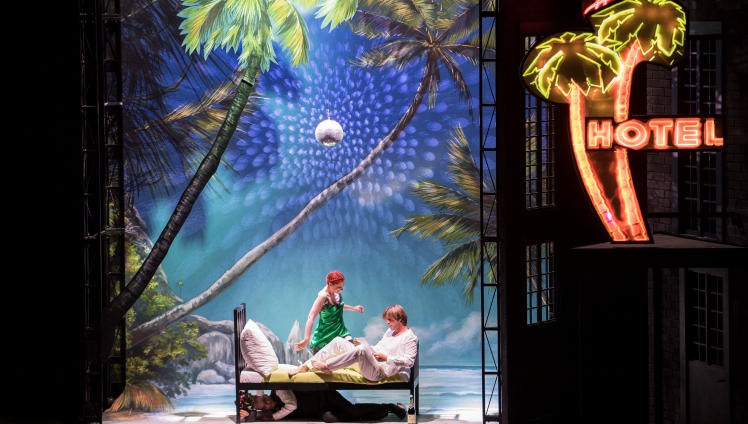 Manon by Jules Massenet / Direction Olivier Pi / Marko Letonja with Patricia Bon, Bernard Richter & Pierre Doyen, GTG / Carole Parodi 