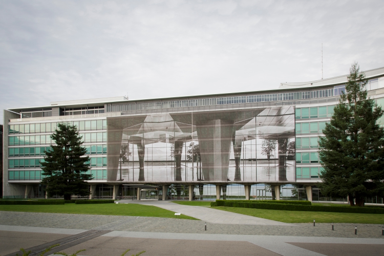 Renate Buser, Avenue Nestlé 55